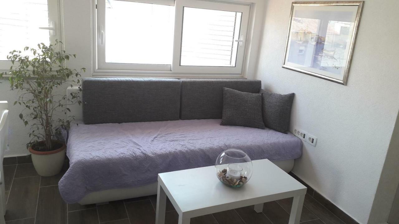 Apartmani Zilic Dugi Rat Exterior foto