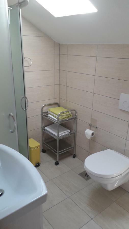 Apartmani Zilic Dugi Rat Exterior foto
